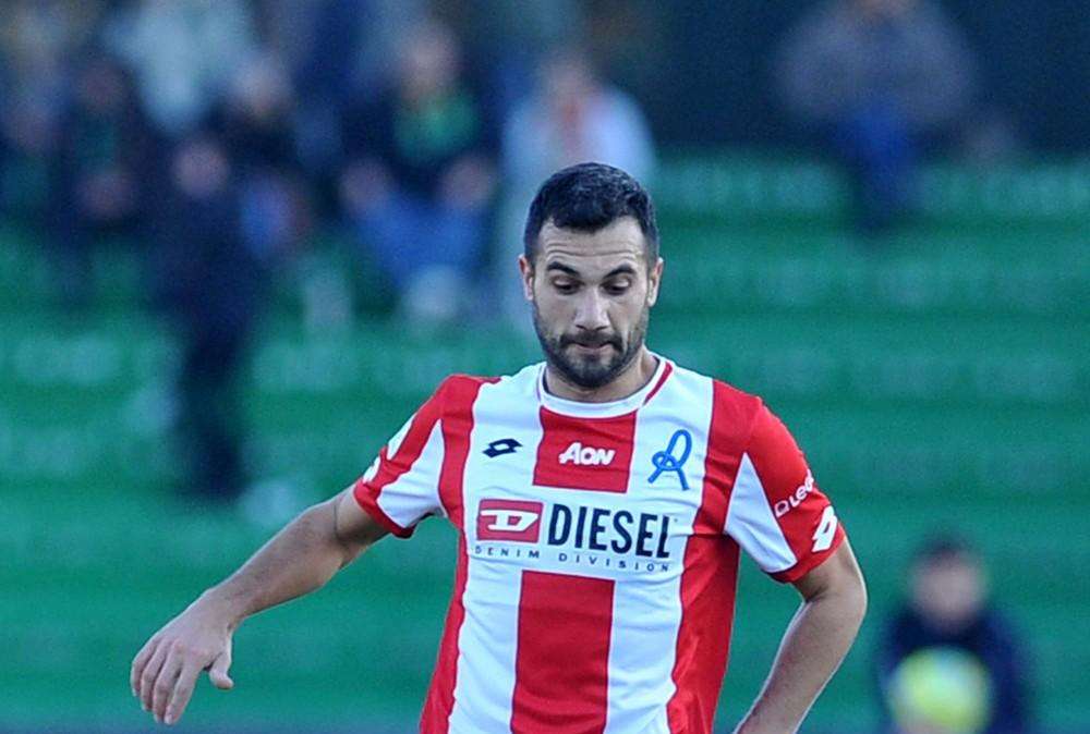 Pescara, per l'attacco piace anche Curcio