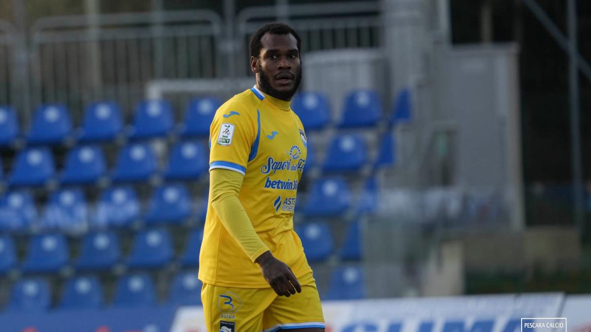 Pescara, rebus difesa fino all’ultimo: Gorgone tra certezze, alternative e scelte obbligate