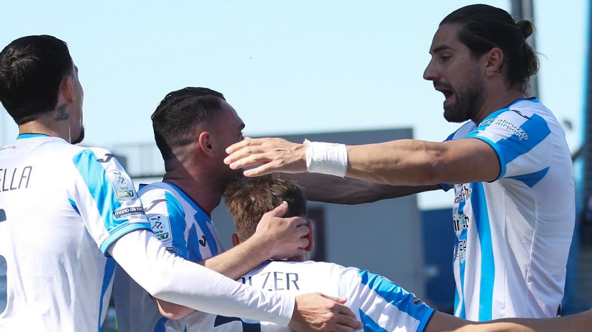 Pescara, ora o mai più: classifica critica e sfida decisiva per la salvezza