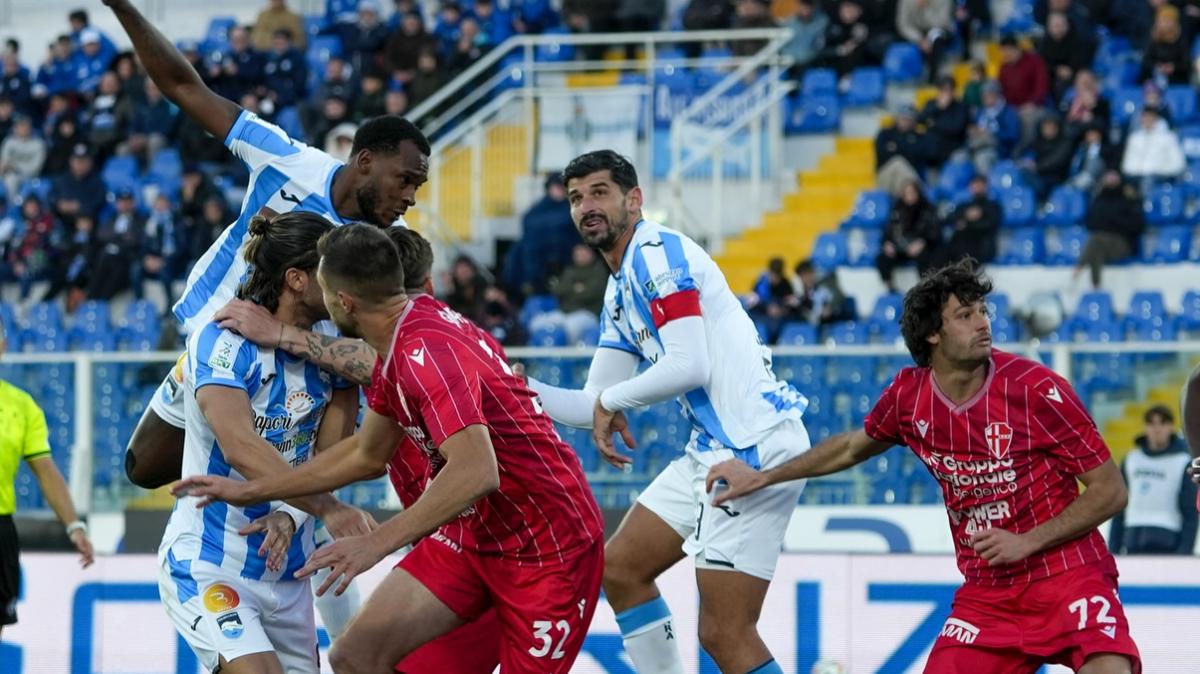 Pescara, ora è crisi nera: solo una vittoria in 14 partite. Le prossime 5 gare diranno la verità sulla stagione