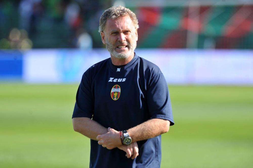 Ternana, Pochesci non sarà in panchina contro il Pescara