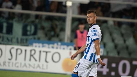 Pescara-Carrarese 2-2, Pierno: "Un punto che serve per farci risorgere"