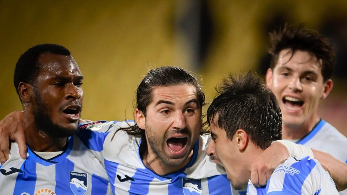 Pescara in crisi profonda: una sola vittoria in due mesi e numeri da retrocessione. Servono 36 punti per salvarsi