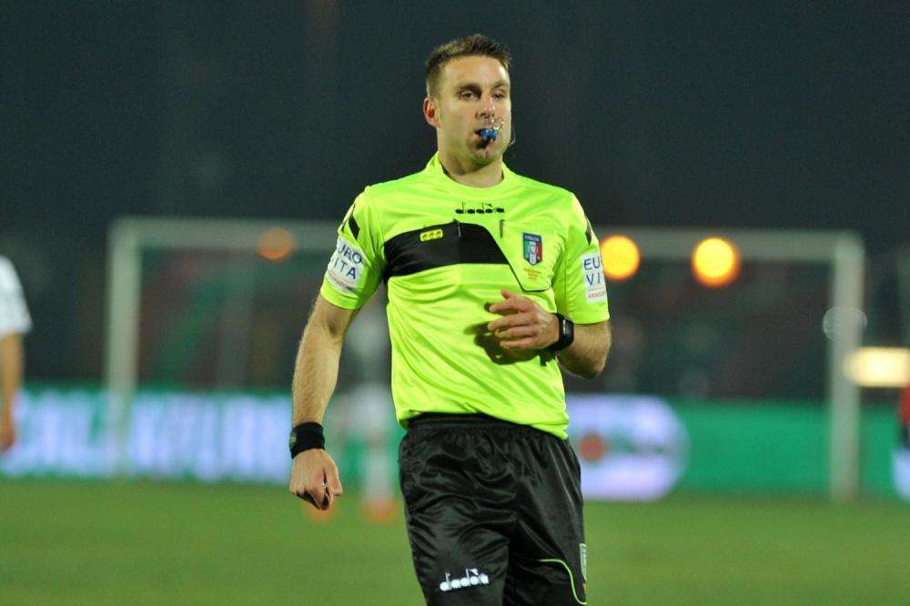 Serie B, designazioni arbitrali: Pescara-Padova affidata a Fourneau