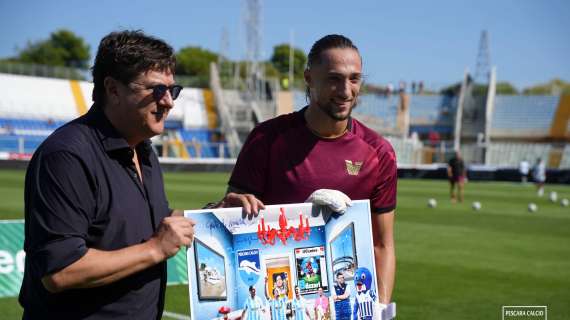 Prima della partita il tripudio per Plizzari