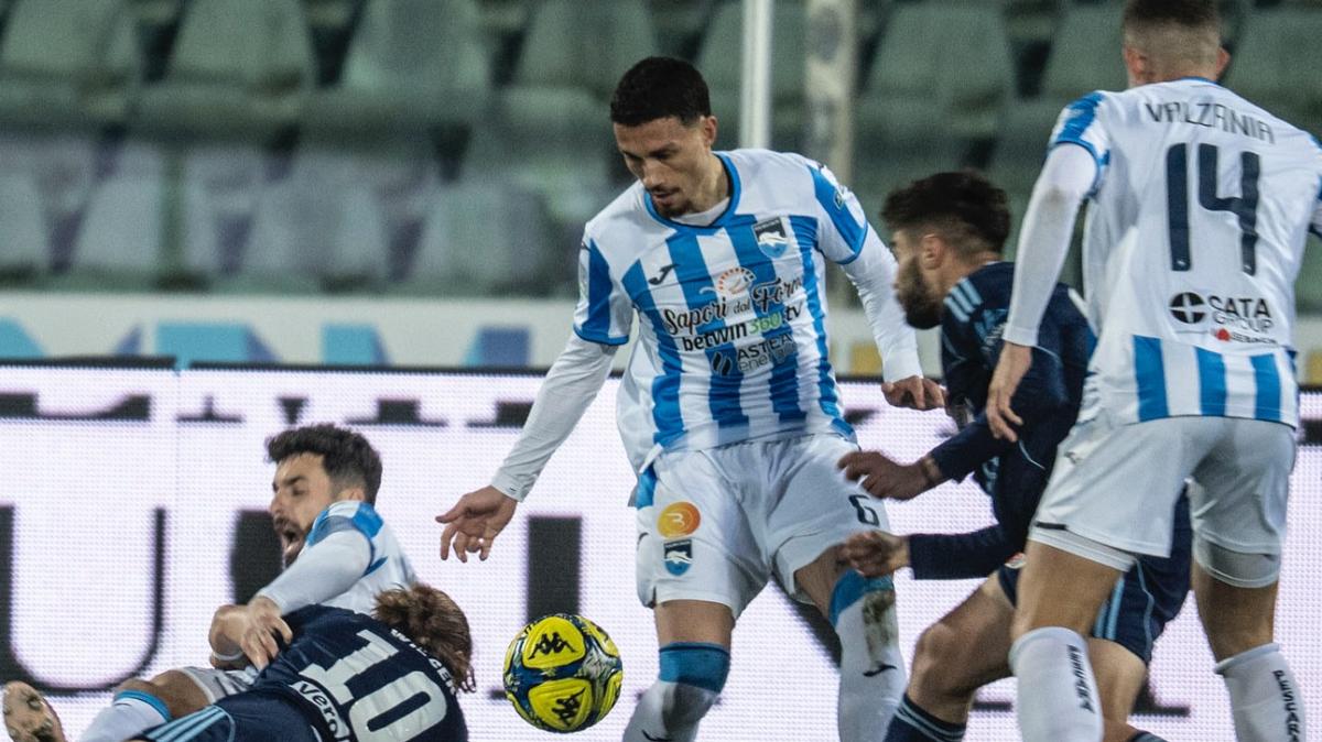 Bettella non si arrende: “Questo Pescara ha un’anima” – Le parole che accendono la rincorsa biancazzurra