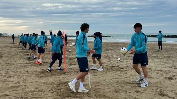 Pescara, allenamenti sulla spiaggia per ritrovare la vittoria