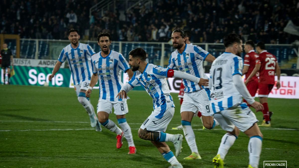 TMW - Pescara-Bari 4-0, le pagelle: Luna park biancoazzurra