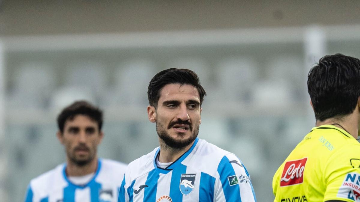 Pescara-Bari 4-0, Acampora: "Non dobbiamo mollare di un centimetro"