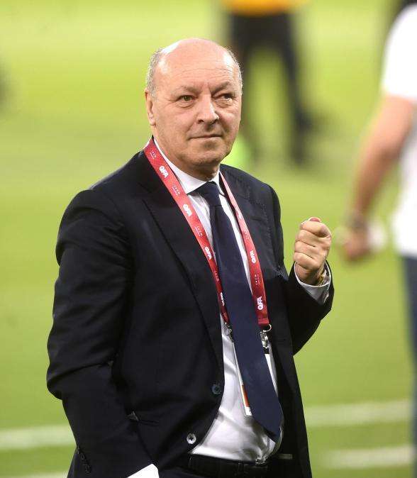 Marotta: "Mattiello resta alla Juve"