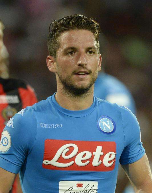Pescara-Napoli 2-2: Mertens nega la vittoria al Pescara