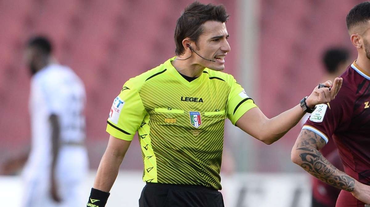 Serie B, le designazioni arbitrali: Pescara-Brescia affidata a Prontera