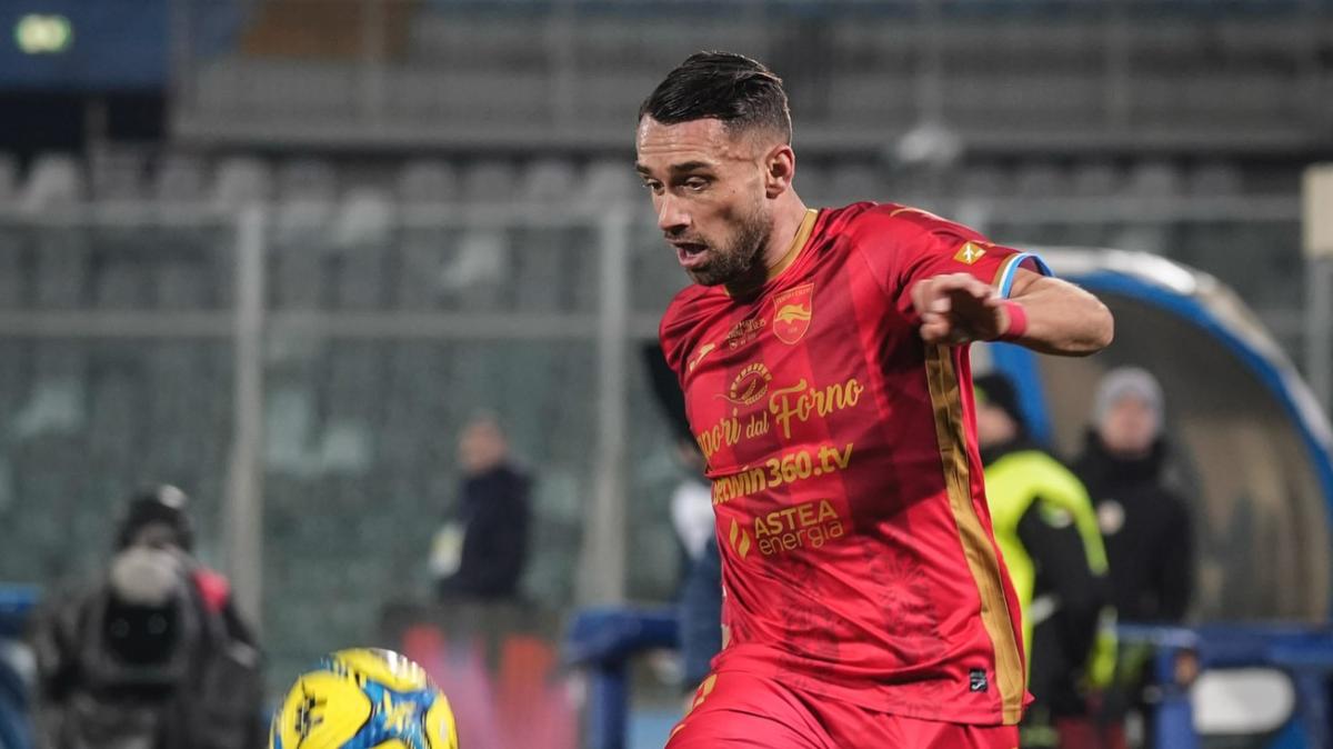 Calciomercato Pescara: il Delfino può perdere Letizia