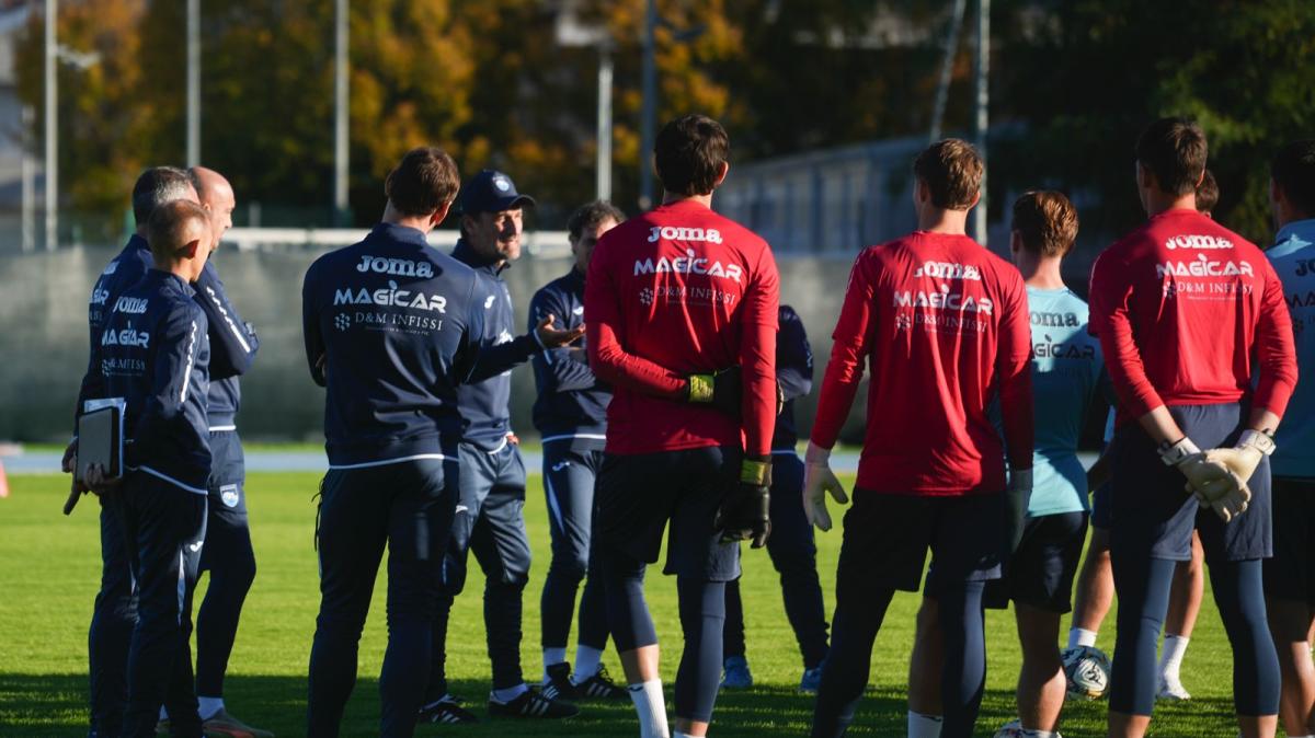 Pescara, nuovo corso Gorgone: firma, primo allenamento e debutto in B già all’orizzonte