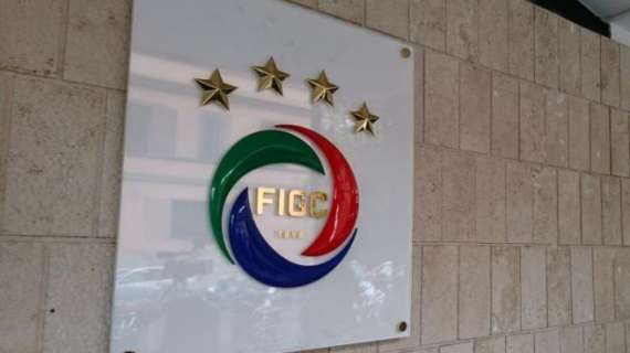 FIGC, aperta una discussione per ammorbidire le norme per l'iscrizione ai campionati