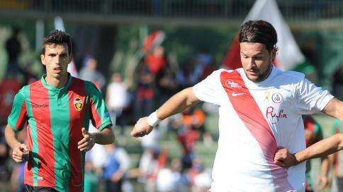 Il Pescara cade ancora: decide un gol di Busellato, continua la crisi del Delfino