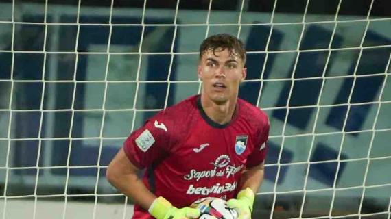 Pescara, Desplanches è già un muro: il giovane portiere conquista tutti a suon di parate e personalità