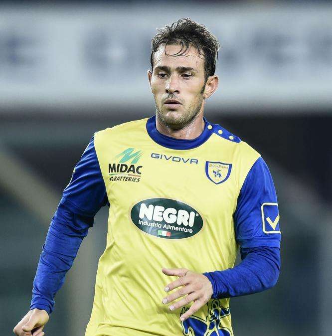 Asta in B per lo svincolato Floro Flores: anche il Pescara sullo sfondo