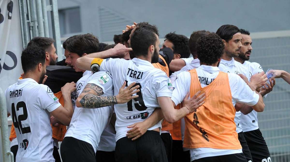 Playoff B: lo Spezia batte il Chievo e vola in finale
