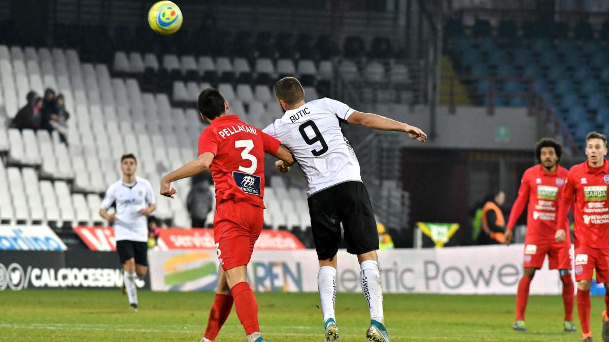 Pescara, Pellacani: "Possiamo migliorar nell'aggressività e nel commettere meno errori"