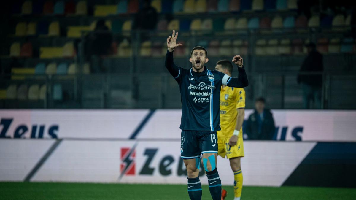 Pescara-Bari, emergenza per Gorgone: Faraoni out, ansia Fanne ma Valzania recupera