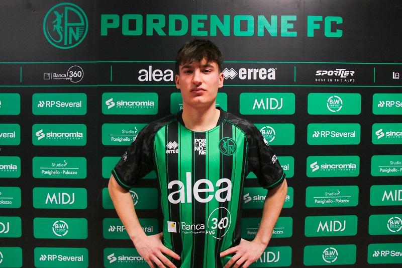 Pordenone Fc: tesserato il centrocampista Massimiliano Piazza