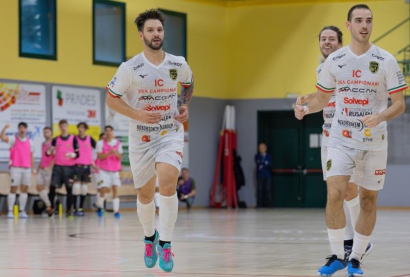 Calcio a 5: si chiude con una sconfitta la stagione del Maccan Prata C5