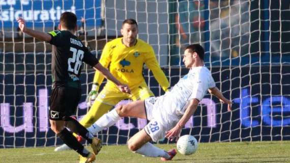 I lariani in 10 rimontano i ramarri; Pordenone-Como 1-1, il tabellino
