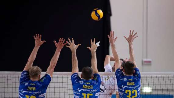 Volley: Tinet Prata, strappato un punto alla capolista Ravenna