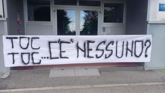 Pordenone Calcio: Bandoleros e Supporters, blitz con striscione al De Marchi