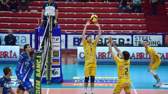 Volley: la Tinet Prata combatte ma il tie break premia Brescia