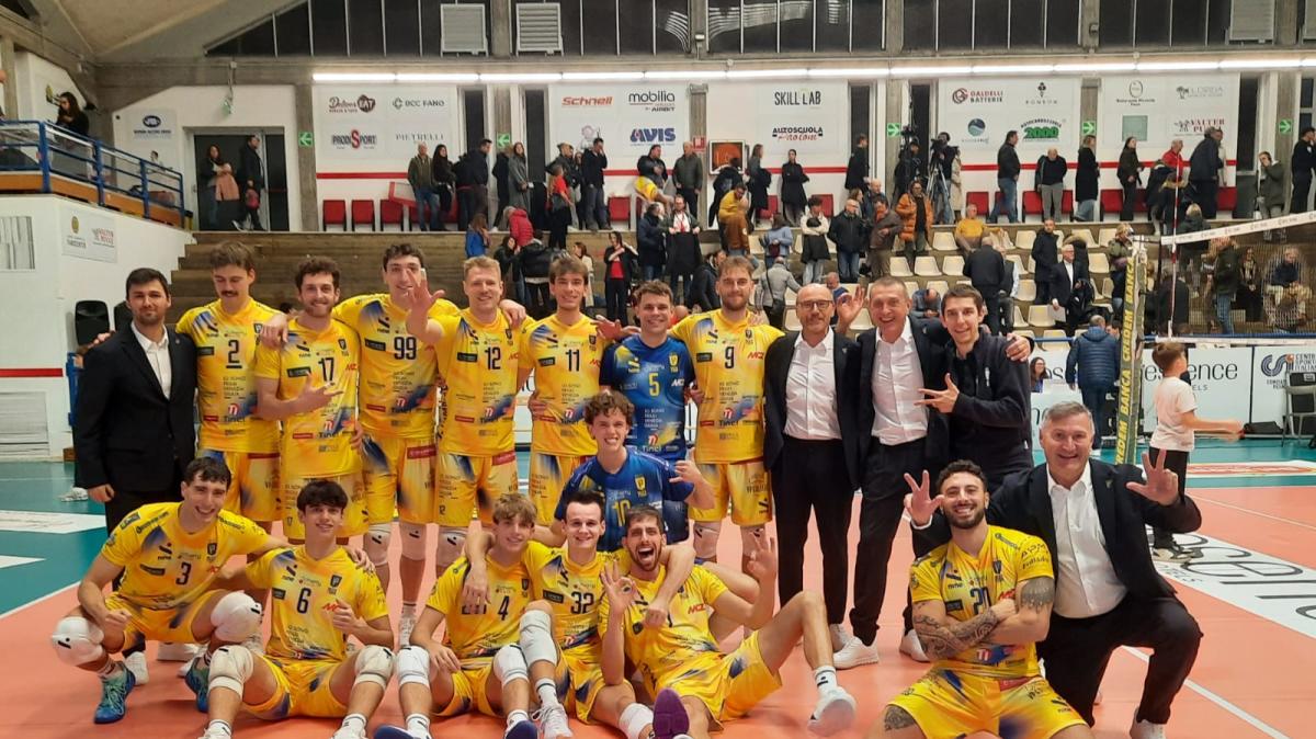 Volley: laTinet Prata batte Fano e vola in testa alla classifica