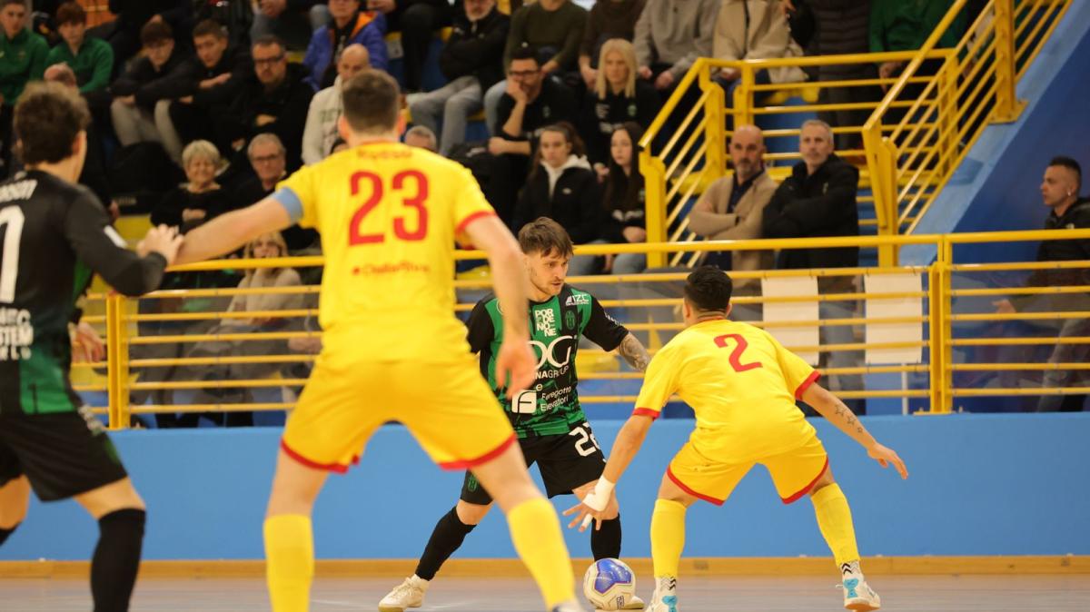 Calcio a 5: Pordenone C5, pari al PalaFlora con il Montegrappa