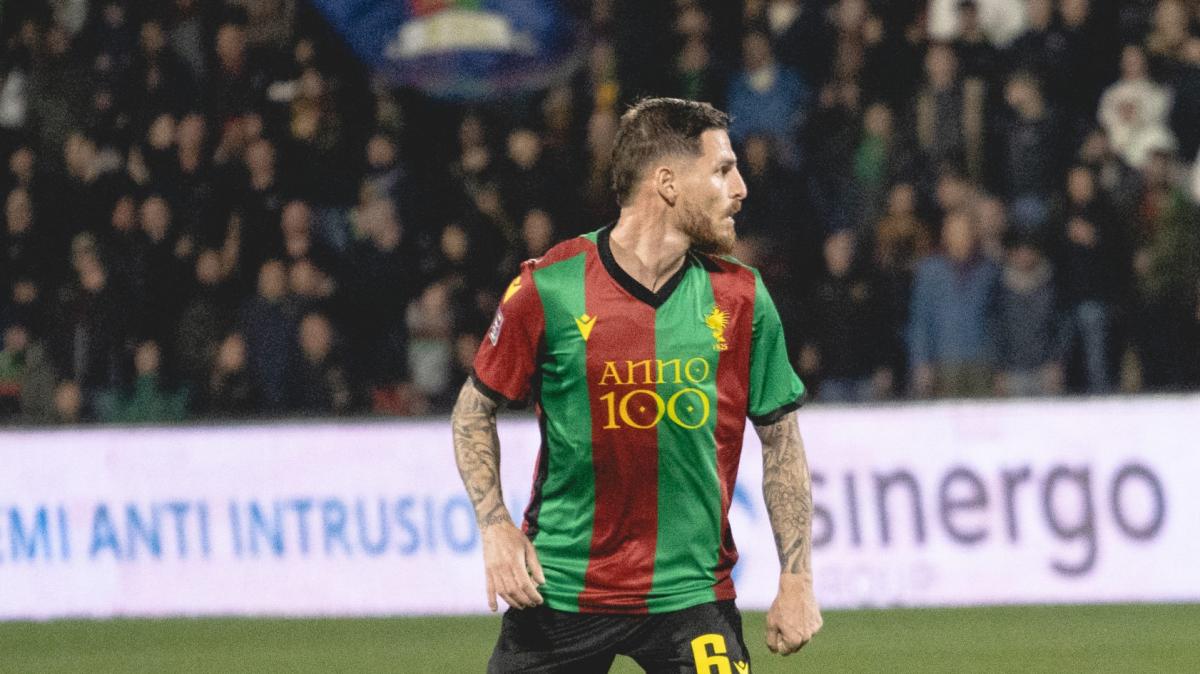 Potenza, ecco chi sarà il primo rinforzo del ds Giuseppe Di Bari: tutti i dettagli