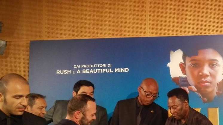 Addio a O Rey, morto Pelè, leggenda del calcio