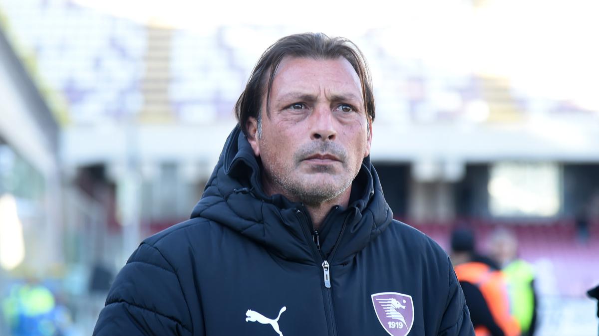 Ancora un passo falso per la Salernitana, le ultime sul futuro di mister Raffaele