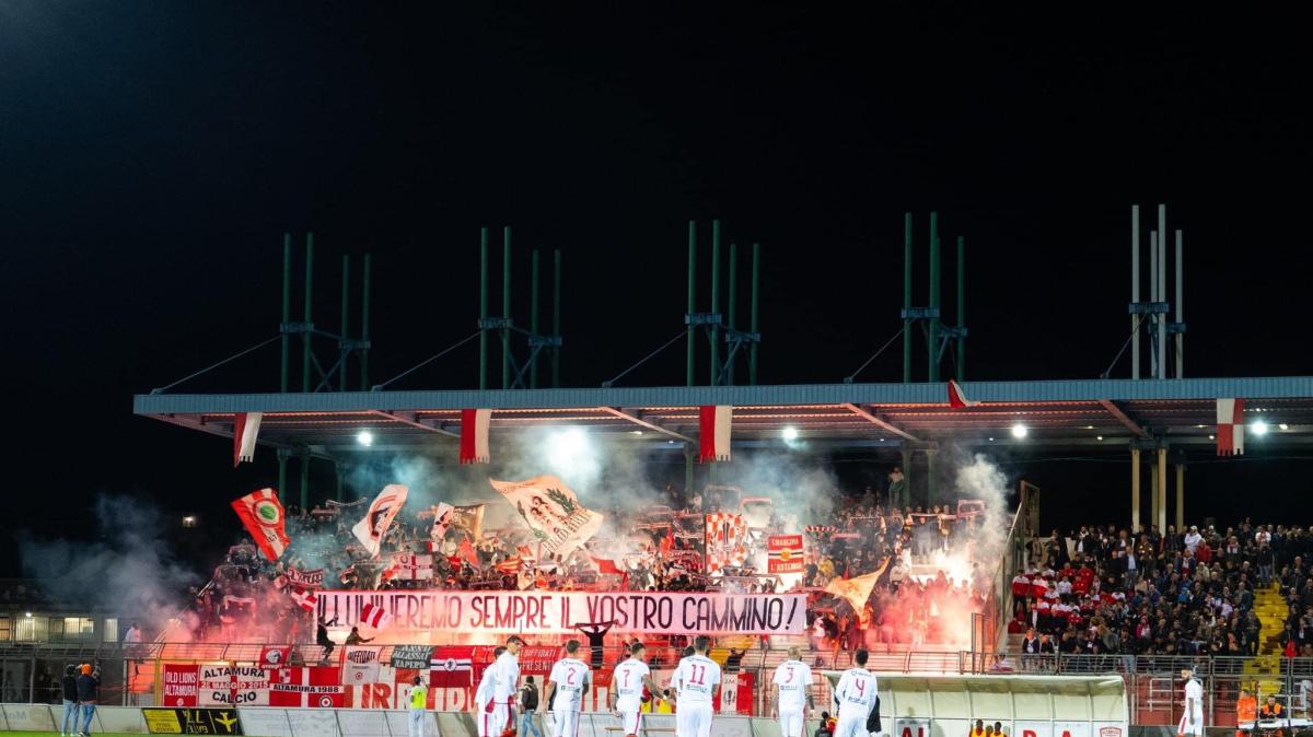 Altamura, continua il rebus stadio: "Non possiamo neanche far partire la campagna abbonamenti"