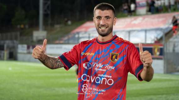 Emilio Volpicelli attaccante Picerno: "Siamo una squadra forte che gioca un bel calcio"