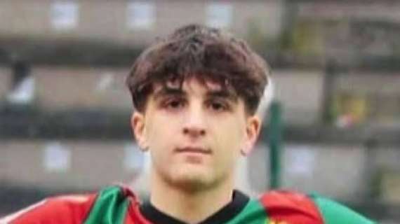 Esordio tra i professionisti nella Ternana per un centrocampista potentino nipote d'arte