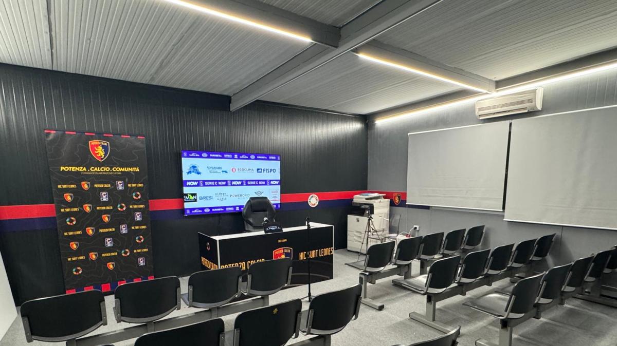 Potenza, continua il silenzio stampa