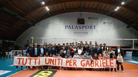 Volley A3, la Rinascita Lagonegro batte l'Avimecc Modica con una dedica speciale