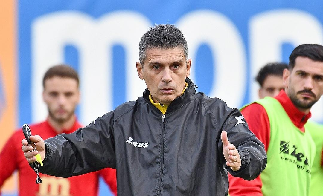 Sorrento, Mister Serpini: "Pari giusto. Primo tempo di grande livello, i ragazzi meritavano il punto"