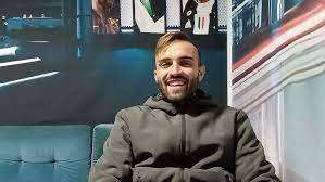 Agropoli, il centrocampista vietrese Natiello vestirà ancora di bianco-azzurro