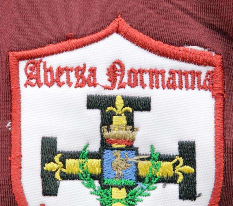 I calciatori dell'Aversa ringraziano il loro presidente...