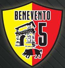 Benevento Calcio a 5, calciatore brasiliano prende in prestito il pulmino della squadra e torna in patria