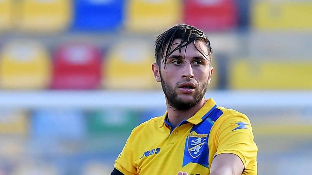 Crotone parla il jolly Tribuzzi: "Siamo concentrati sul Picerno e non sul Catanzaro"