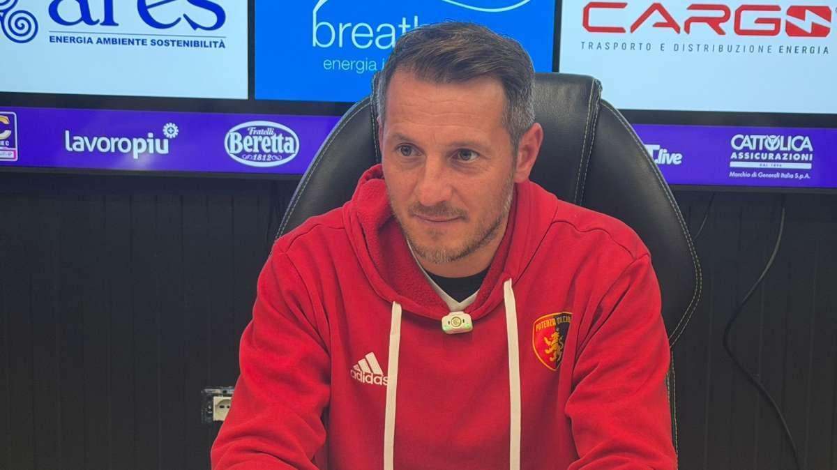 Potenza, mister De Giorgio: "Casertana battuta con personalità: ora serve confermarsi contro il Crotone"