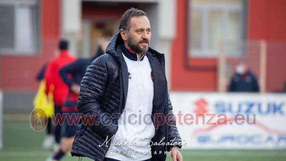 L'allenatore del Potenza Gallo presente oggi al "Viviani" per assistere alla partita della Primavera rosso-blù