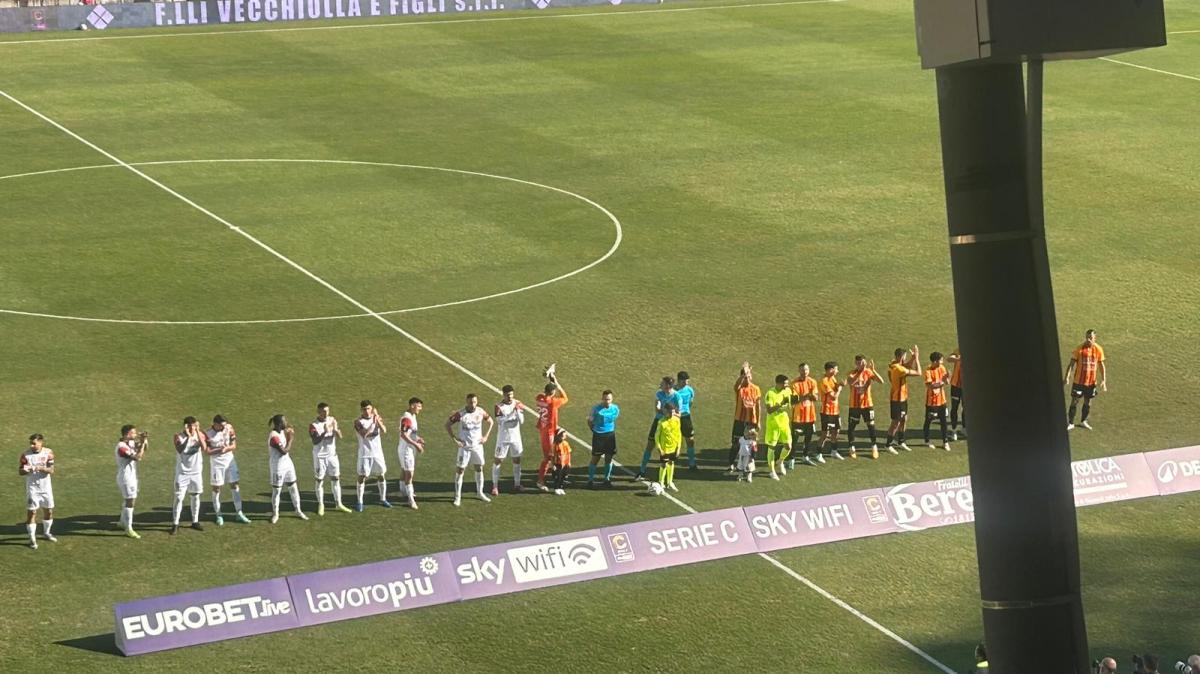 Benevento-Potenza 2-0: il Potenza ha le polveri bagnate, il Benevento vince con un gol per tempo