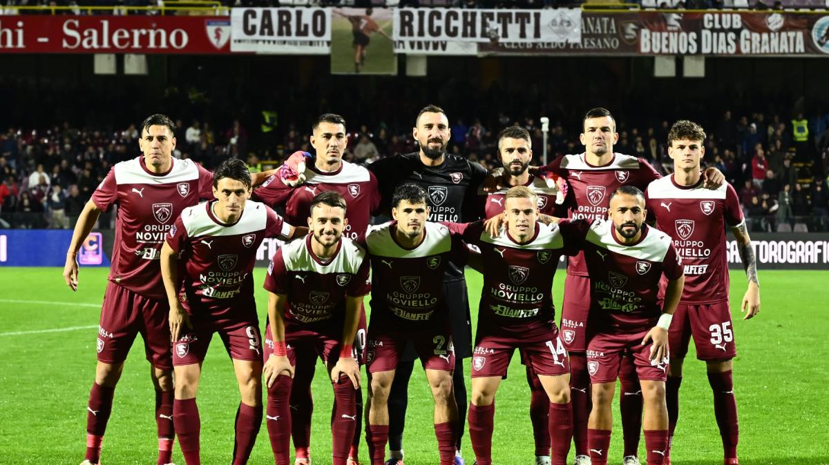 Salernitana, la probabile formazione in vista del Potenza: Rientra Villa, in avanti accanto ad Inglese diversi dubbi